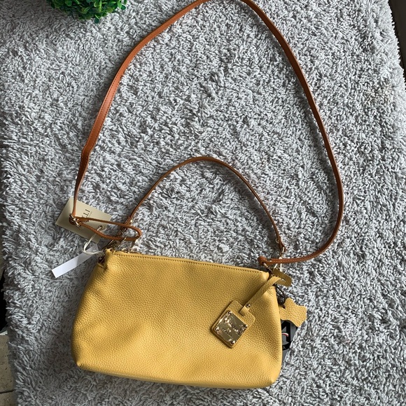 VALENTINA Italy mustard Leather Handbag Bag. - Picture 2 of 10